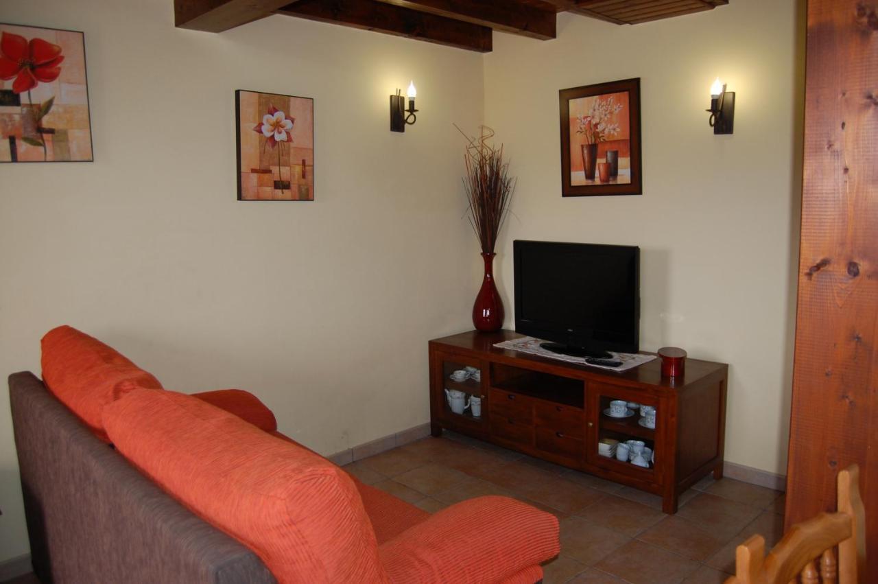 Gestiona2R - Casa En Colombres Centro Villa Exterior photo