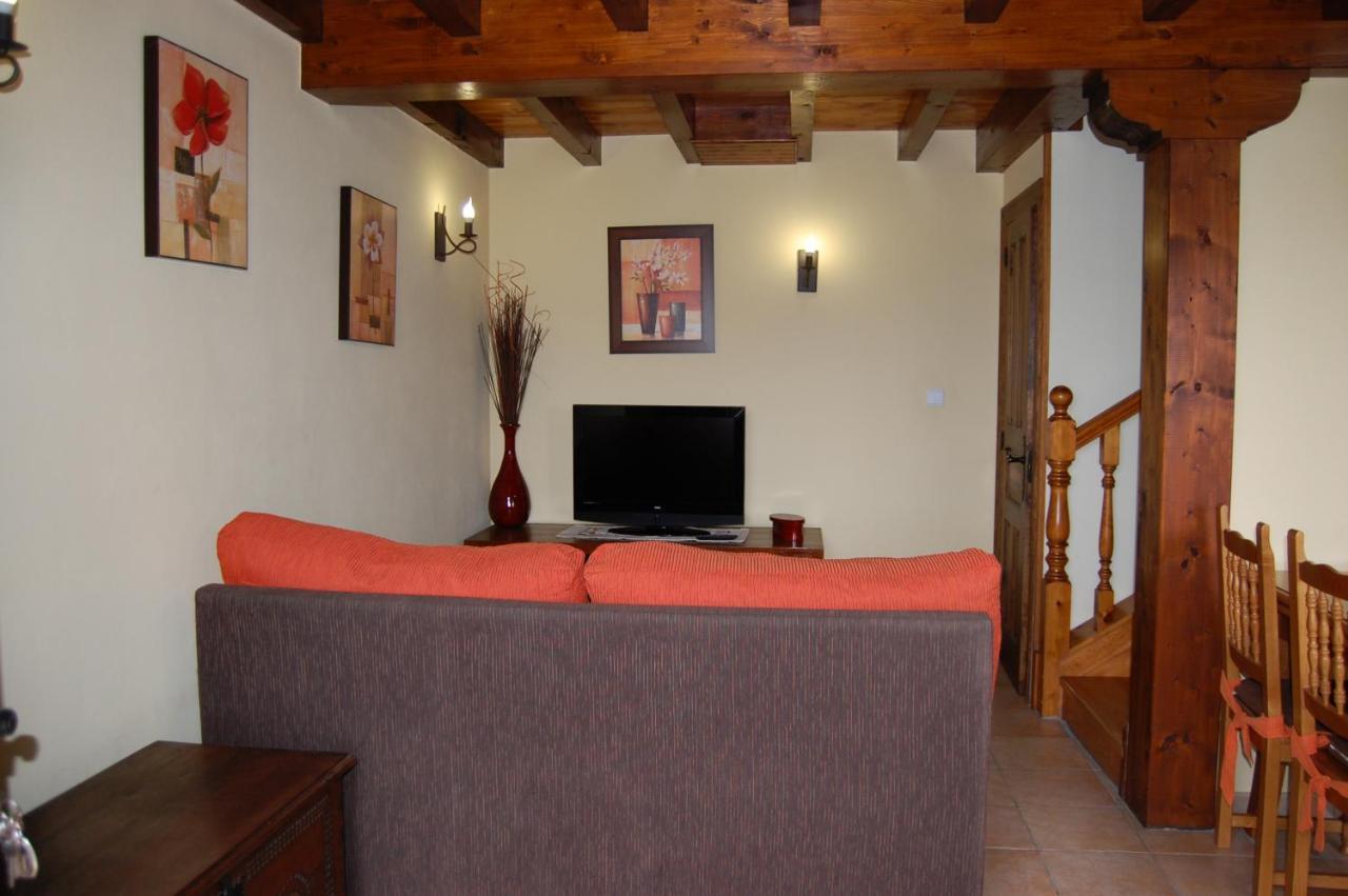 Gestiona2R - Casa En Colombres Centro Villa Exterior photo