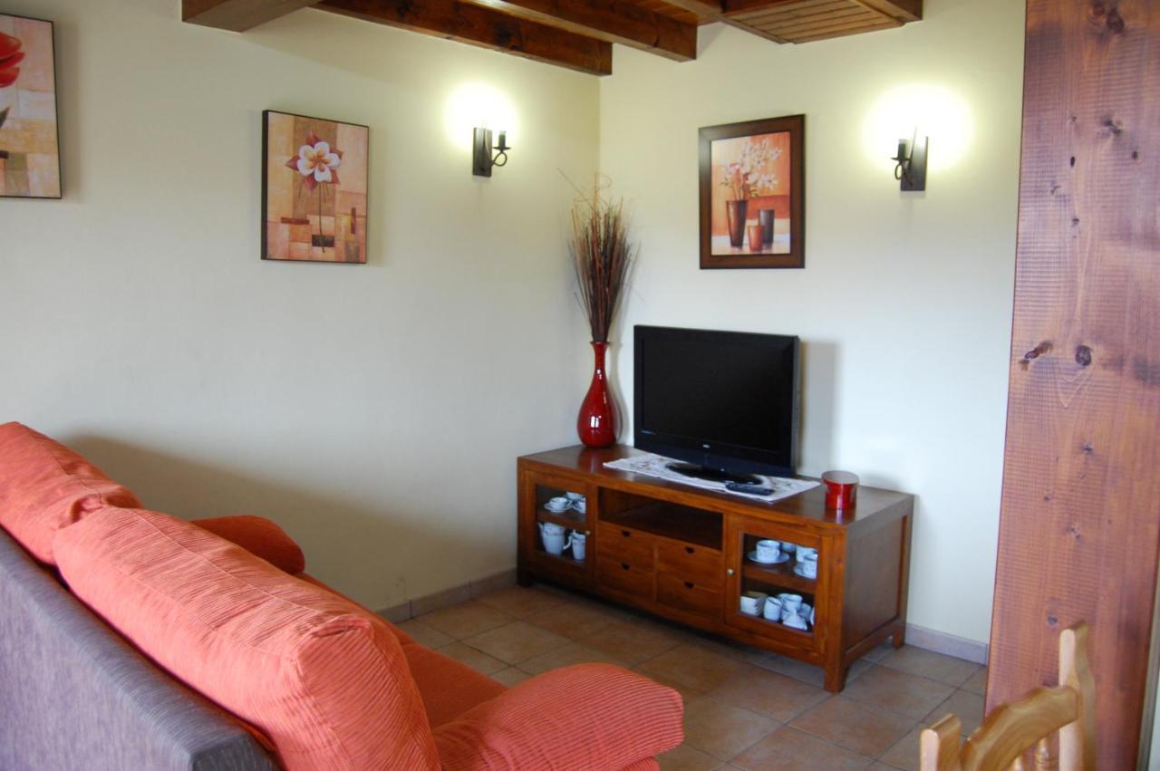 Gestiona2R - Casa En Colombres Centro Villa Exterior photo